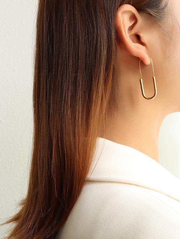 Minimal Design Paper Clip Hoop Earrings - Image 2
