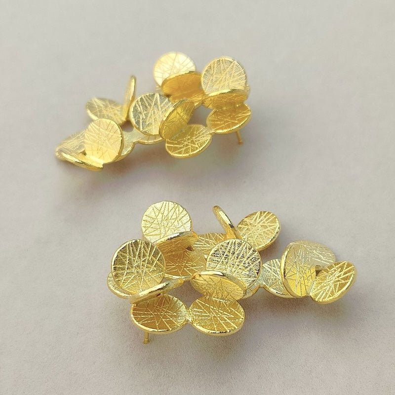 Elegant Flower Bouquet Earrings - Image 7