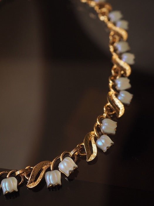 Moonlight Muguet - Vintage Lily of the Valley necklace - Image 7