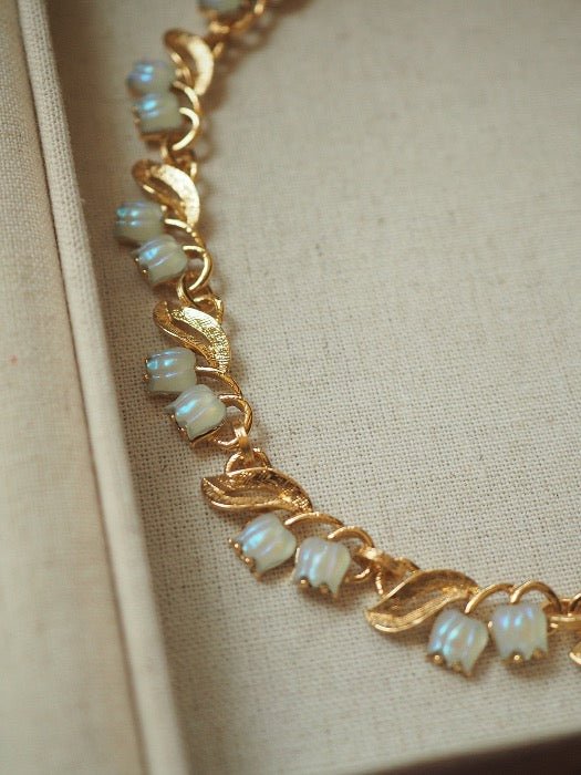 Moonlight Muguet - Vintage Lily of the Valley necklace - Image 3