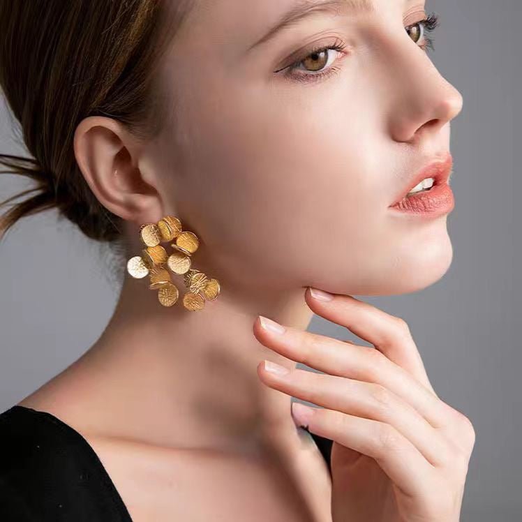 Elegant Flower Bouquet Earrings - Image 2