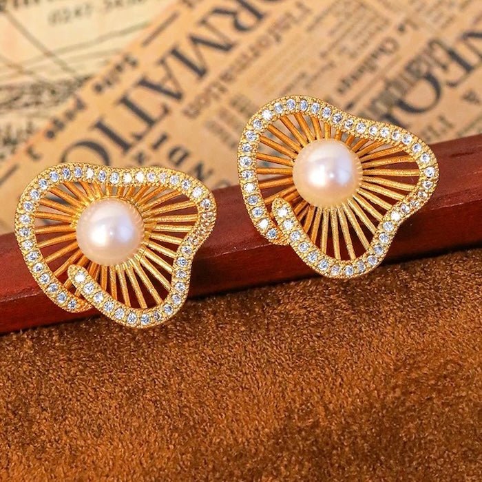Lotus Design Sparkling Pearl Earrings n Rings - Image 8