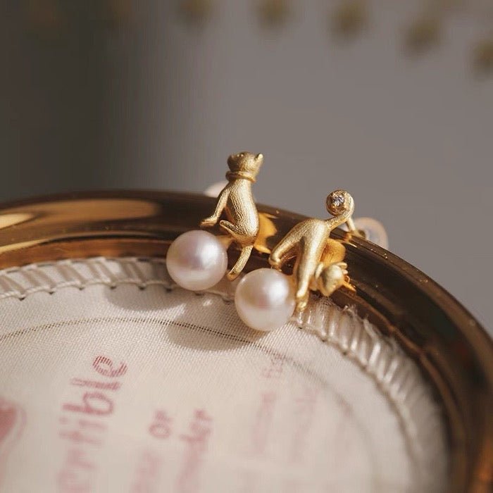 Cute Asymmetrical Cat Earrings n Necklace